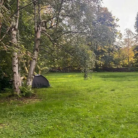 Charming A-frame House Near Gudmindrup בית נופש