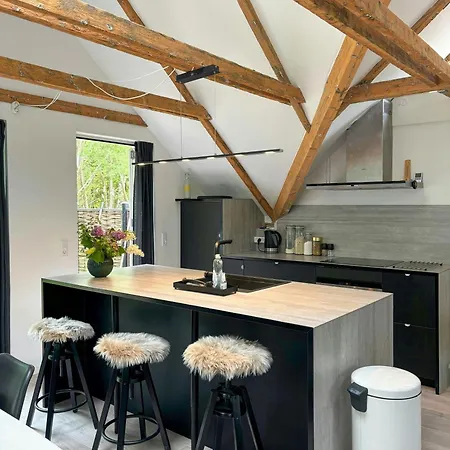 Charming A-frame House Near Gudmindrup بيت للعطل Højby