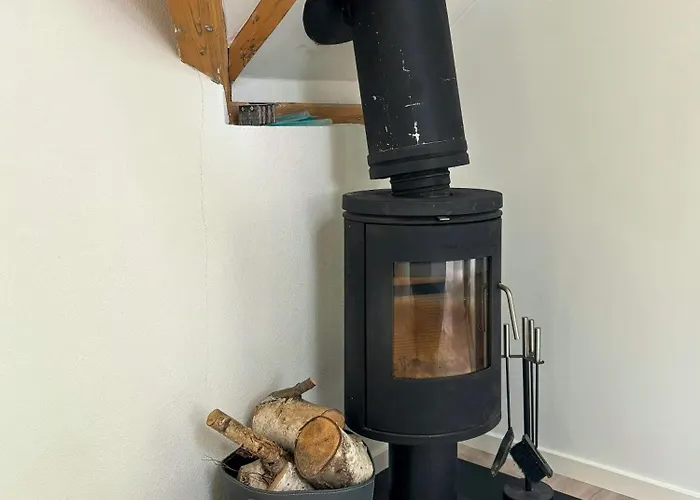 Charming A-frame House Near Gudmindrup *