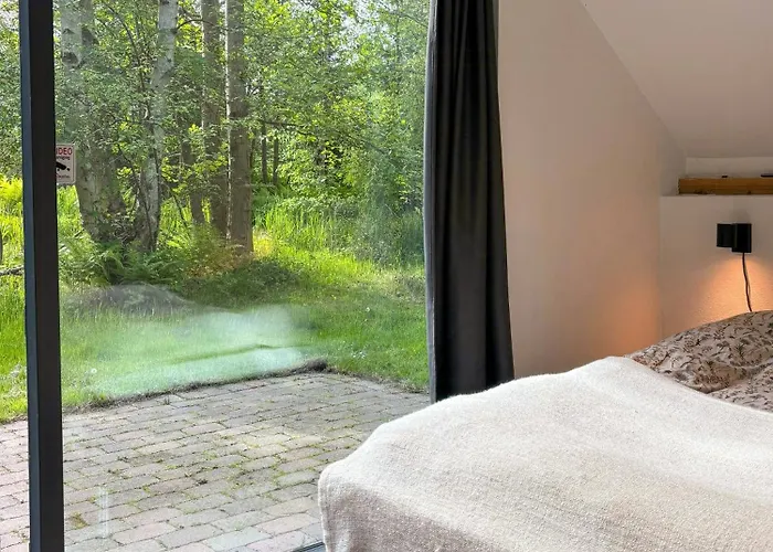 Charming A-frame House Near Gudmindrup بيت للعطل *