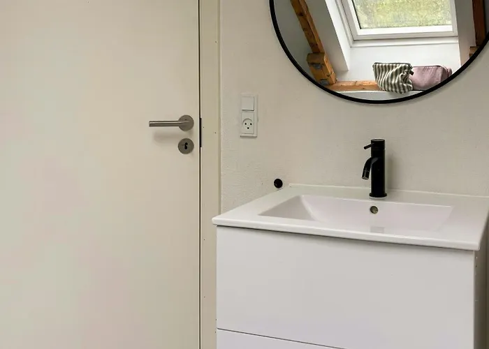 بيت للعطل Charming A-frame House Near Gudmindrup *